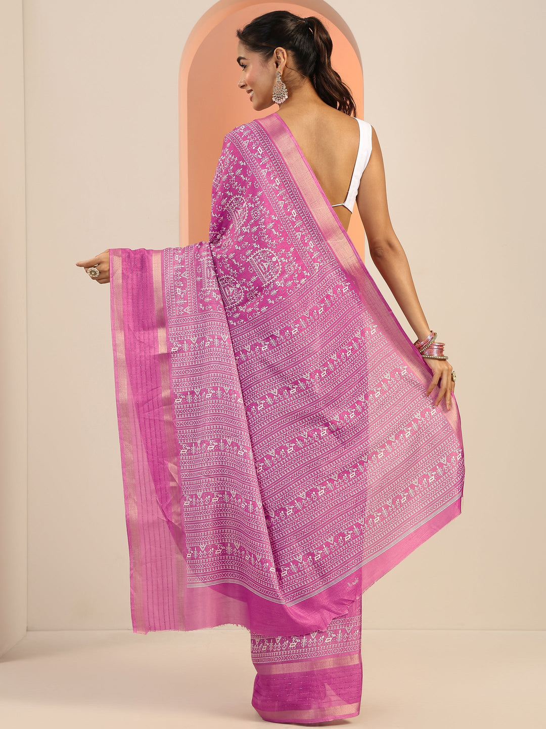 Pink Printed Silk Blend Saree With Unstitched Blouse Piece