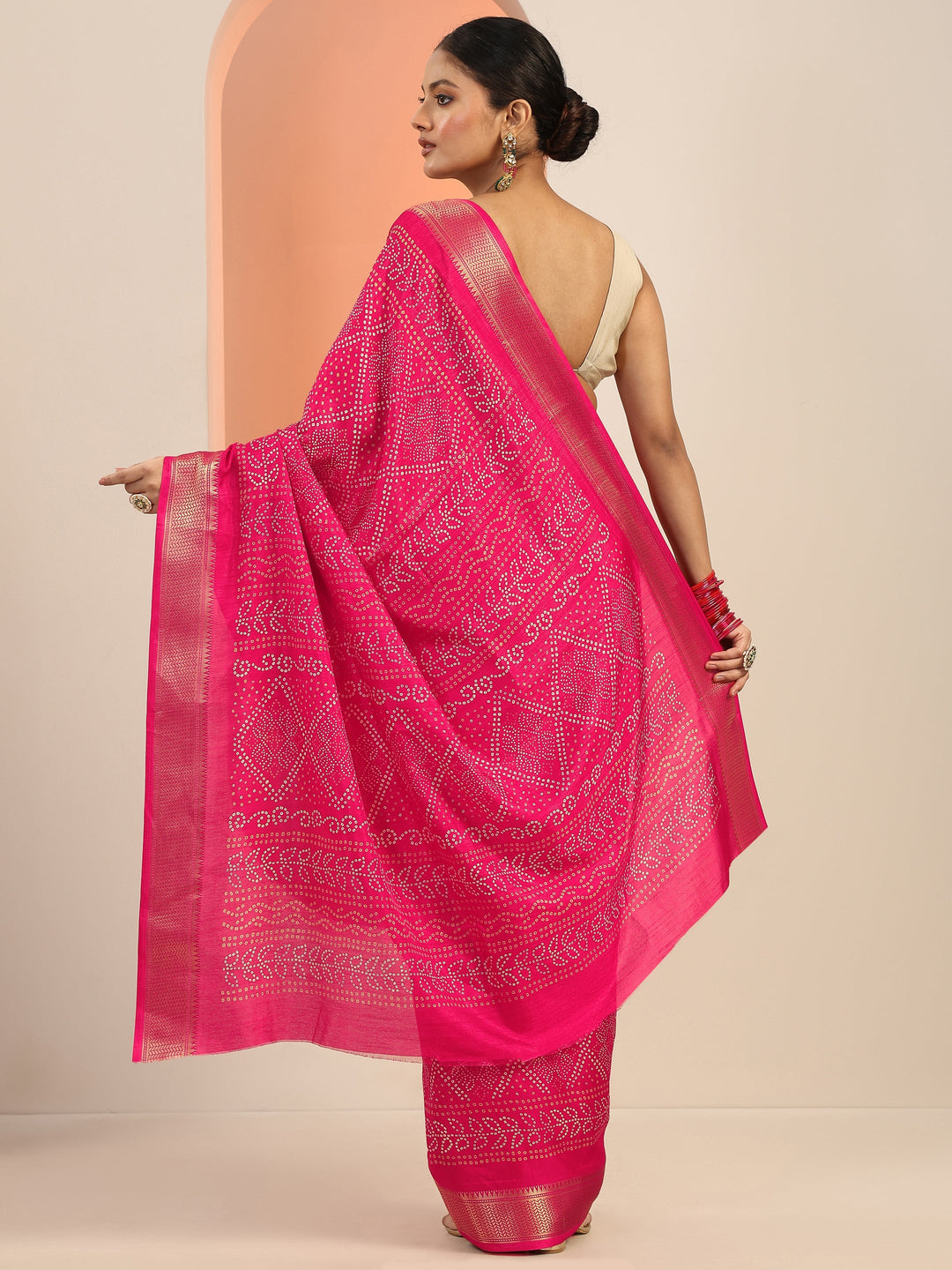 Libas Pink Printed Silk Blend Saree With Unstitched Blouse Piece