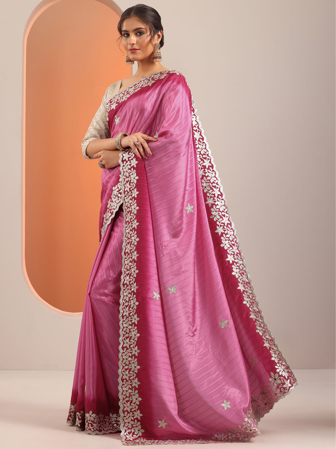 Pink Embellished Crepe Saree With Unstitched Blouse Piece