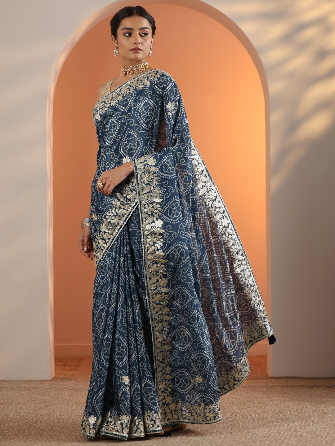 Blue Printed Chinon Saree With Unstitched Blouse Piece