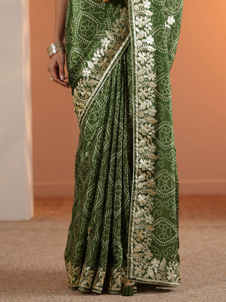 Olive Bandhani Printed Chinon Saree With Unstitched Blouse Piece