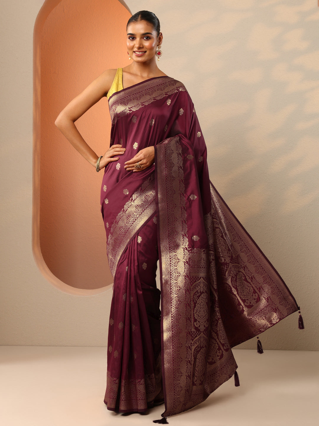 Maroon Woven Design Banarasi Silk Blend Saree With Unstitched Blouse Piece