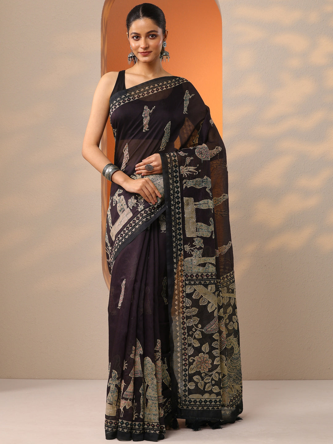 Burgundy Printed Silk Blend Saree With Unstitched Blouse Piece