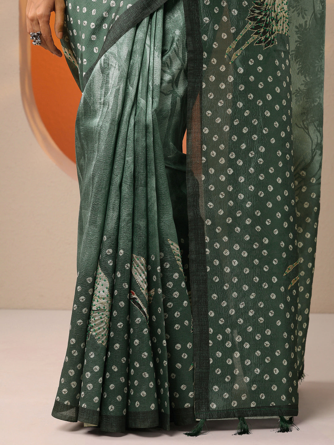 Green Printed Silk Blend Saree With Unstitched Blouse Piece