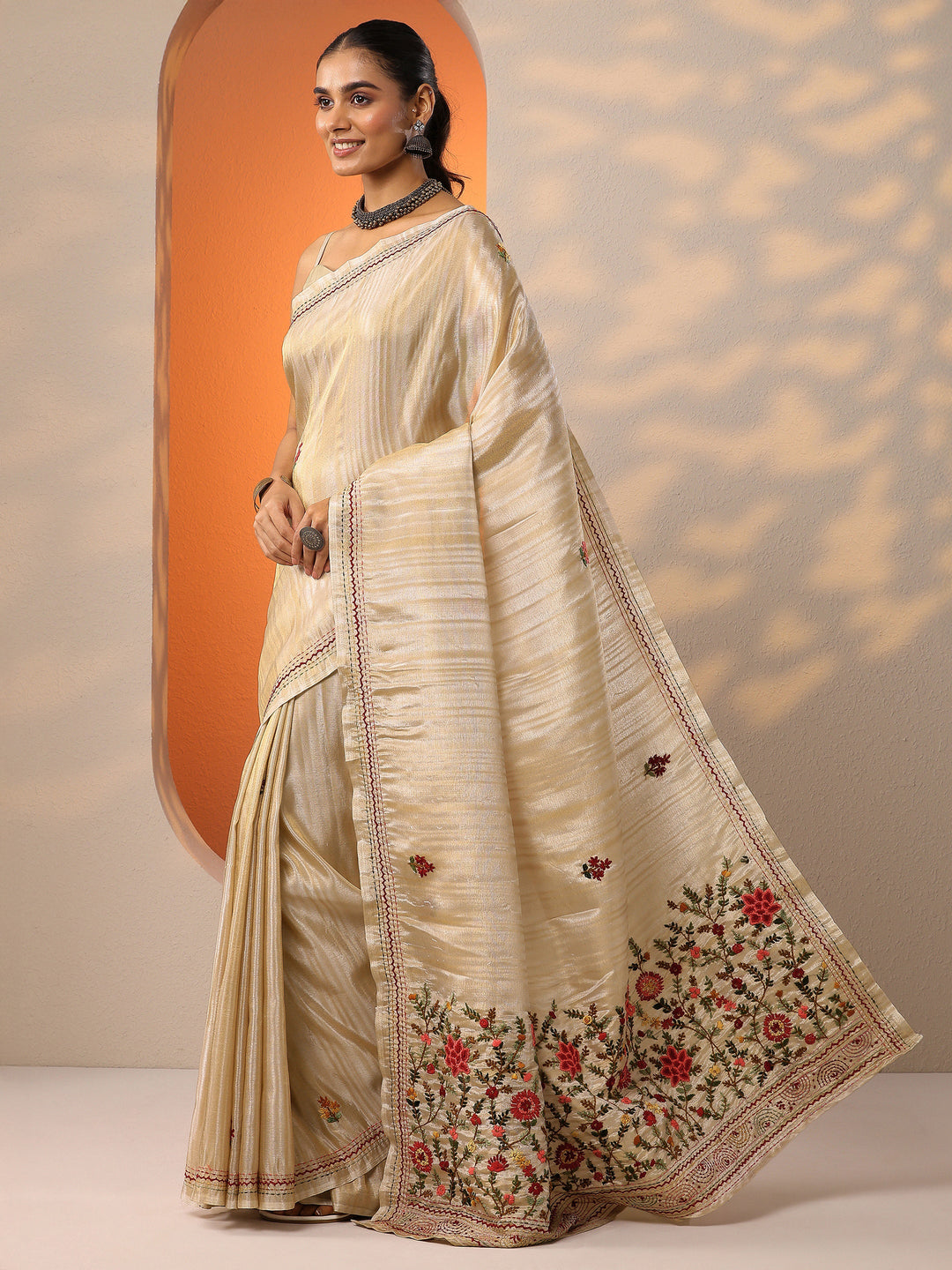 Beige Embroidered Silk Blend Saree With Unstitched Blouse Piece