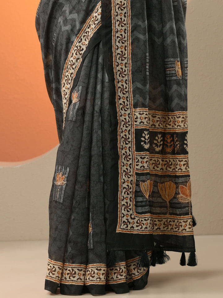 Black Printed Silk Blend Saree With Unstitched Blouse Piece