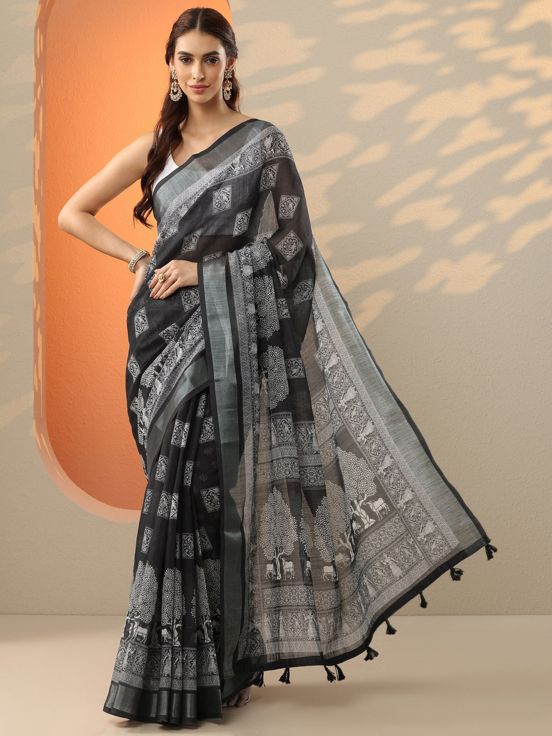 Black Printed Cotton Blend Saree With Unstitched Blouse Piece