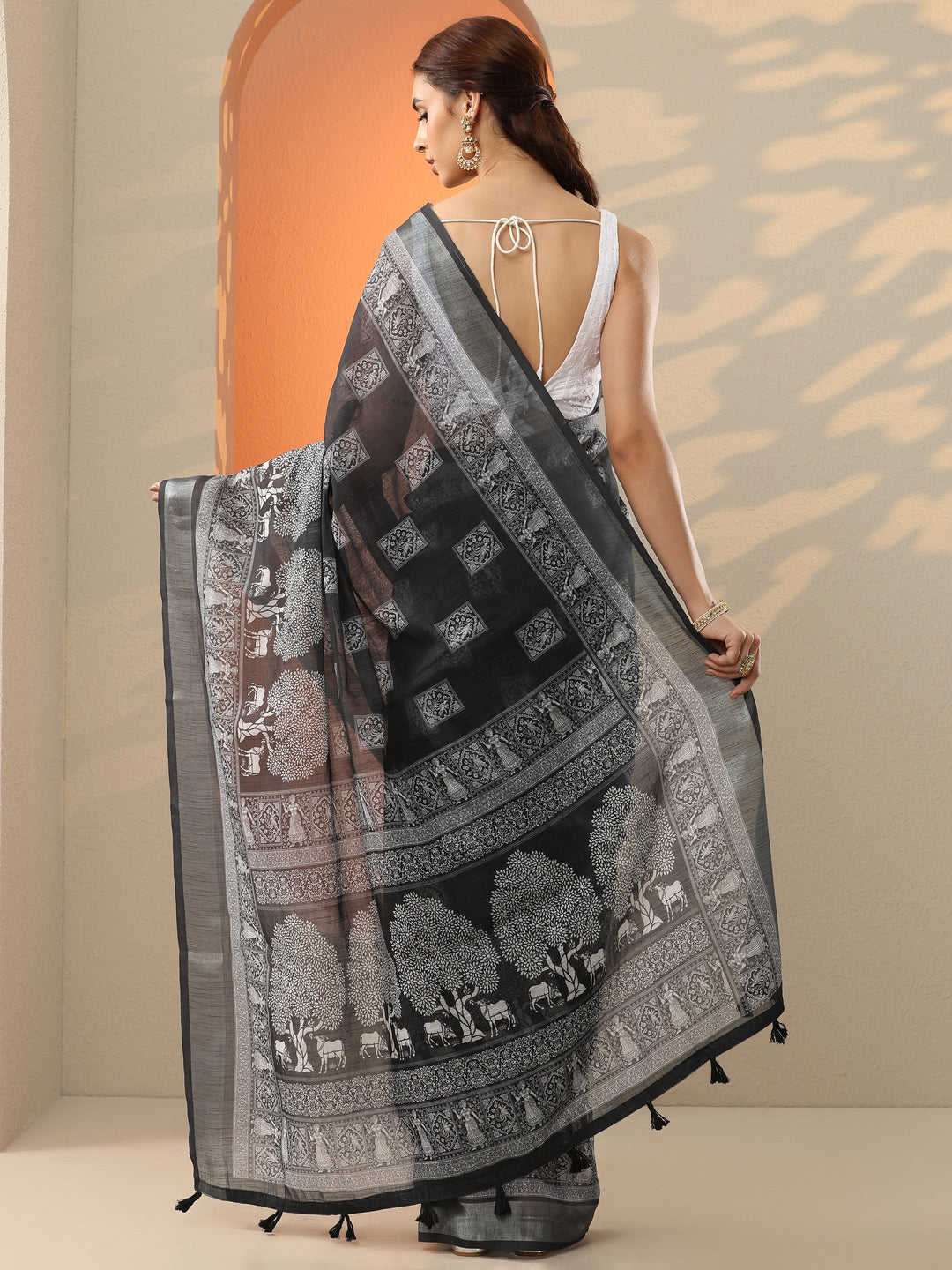 Black Printed Cotton Blend Saree With Unstitched Blouse Piece