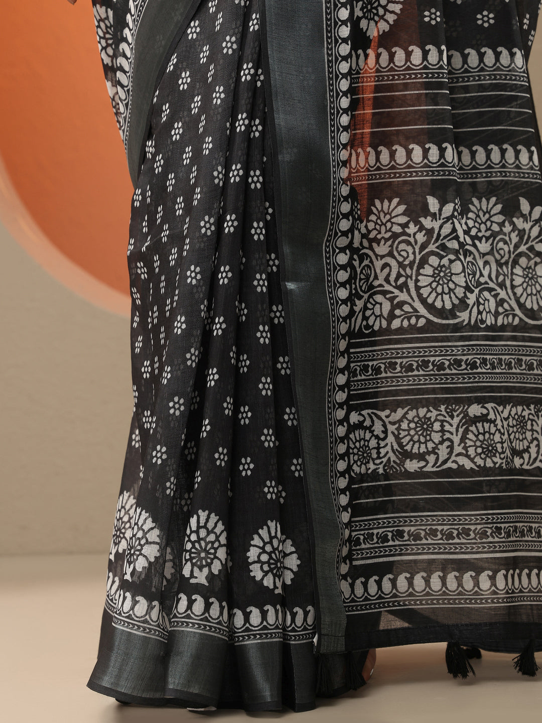 Black Printed Cotton Blend Saree With Unstitched Blouse Piece