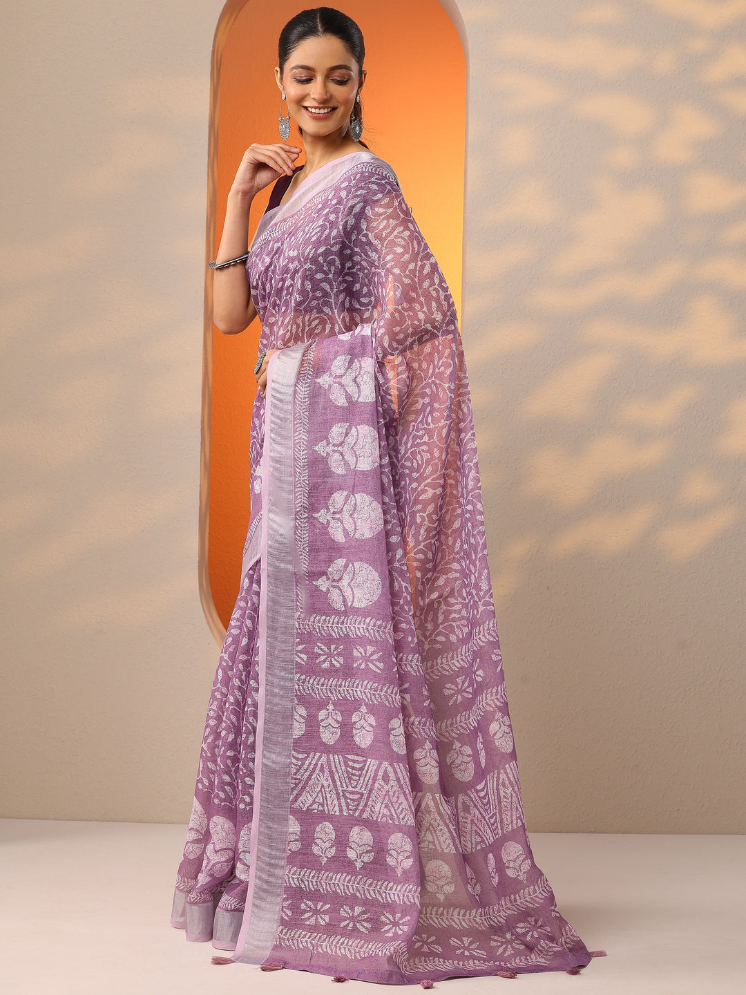 Mauve Jamdani Printed Cotton Blend Saree With Unstitched Blouse Piece