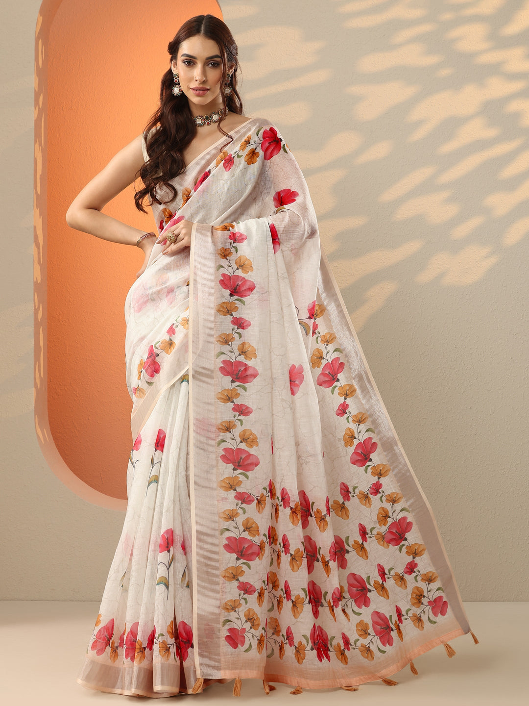 Off White Printed Cotton Blend Saree With Unstitched Blouse Piece