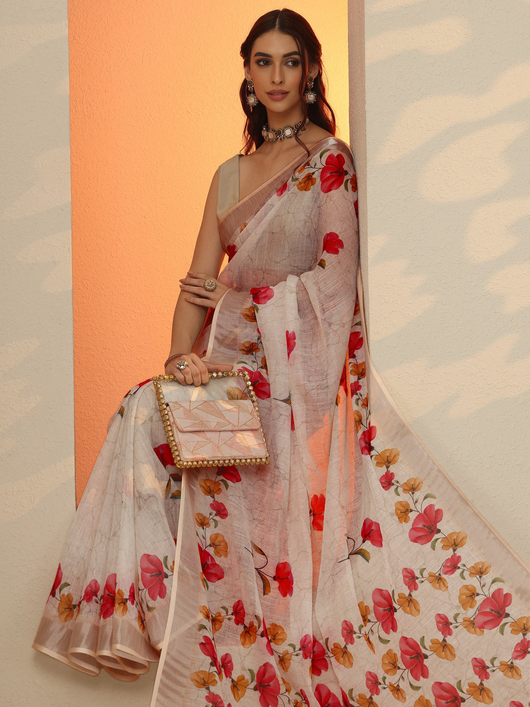 Off White Printed Cotton Blend Saree With Unstitched Blouse Piece