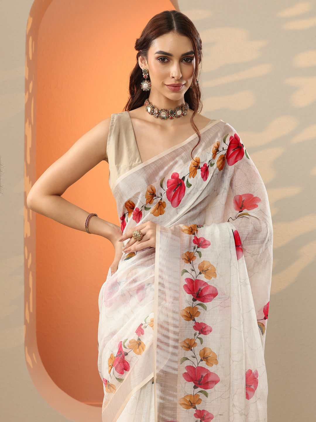 Off White Printed Cotton Blend Saree With Unstitched Blouse Piece
