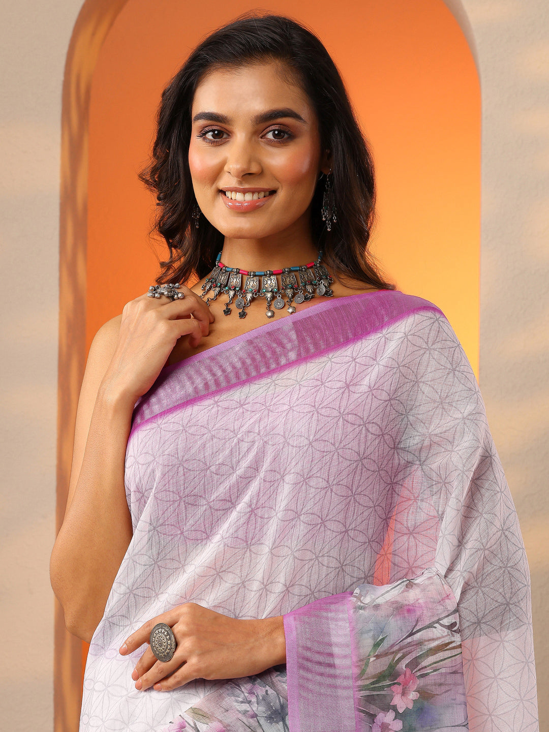 White Printed Cotton Blend Saree With Unstitched Blouse Piece