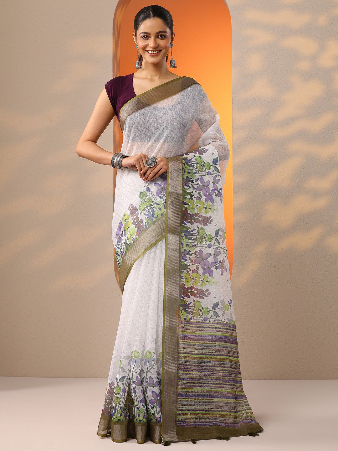 White Printed Cotton Blend Saree With Unstitched Blouse Piece