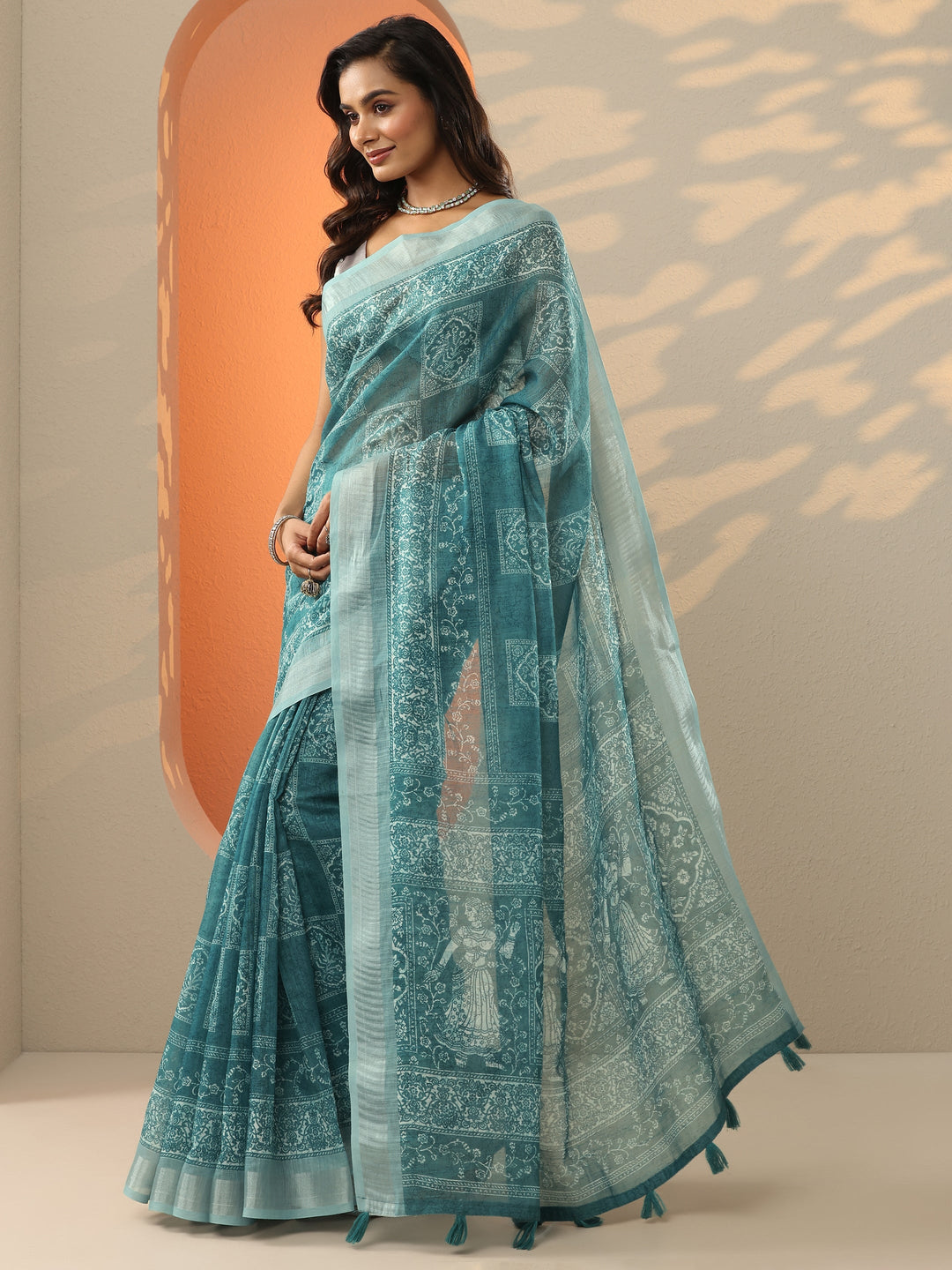 Blue Baluchari Printed Cotton Blend Saree With Unstitched Blouse Piece