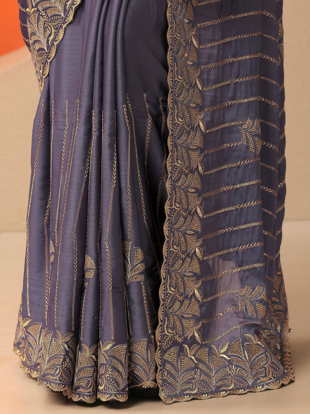 Purple Embellished Chinon Saree With Unstitched Blouse Piece