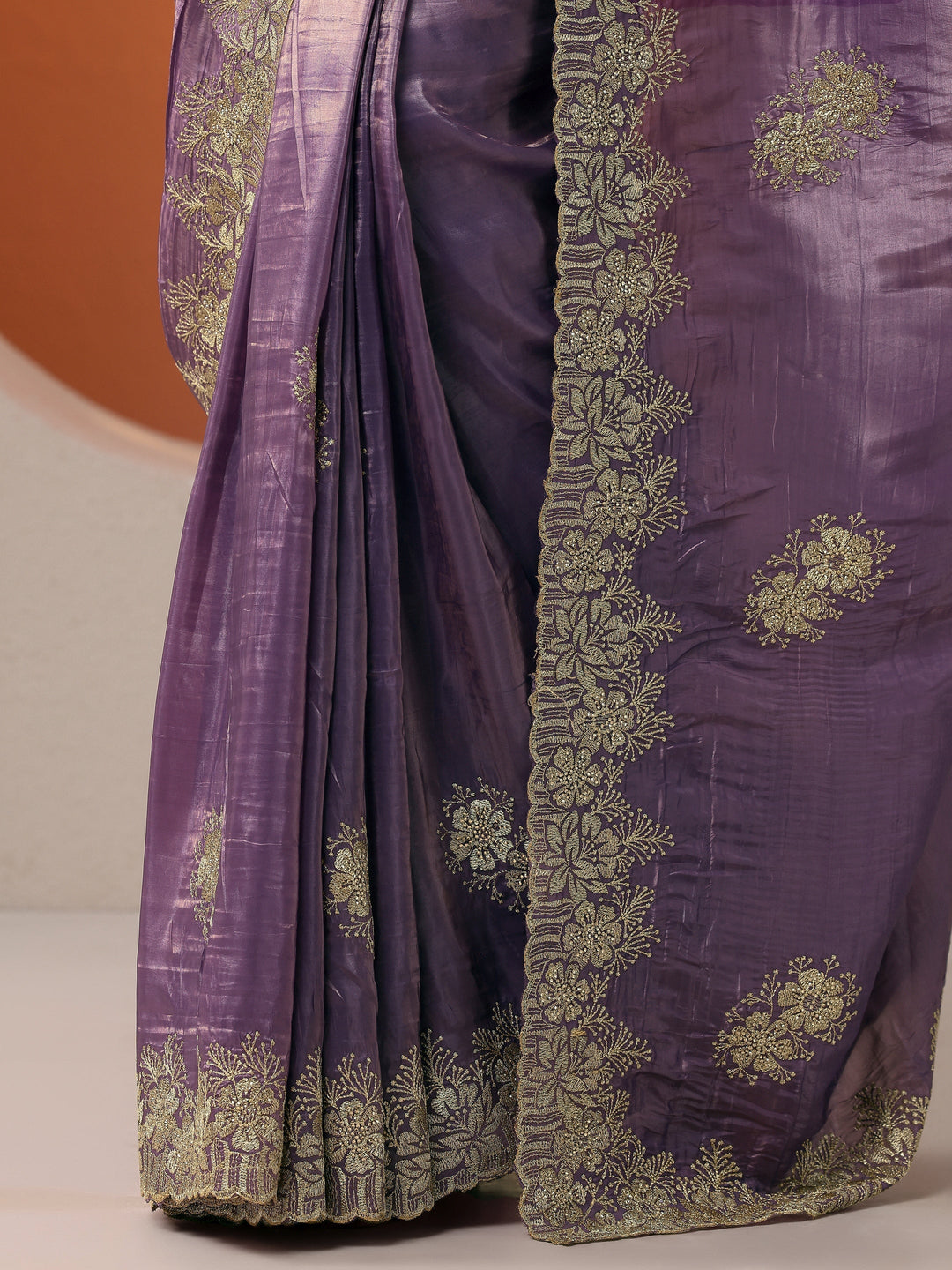 Purple Embroidered Organza Saree With Unstitched Blouse Piece