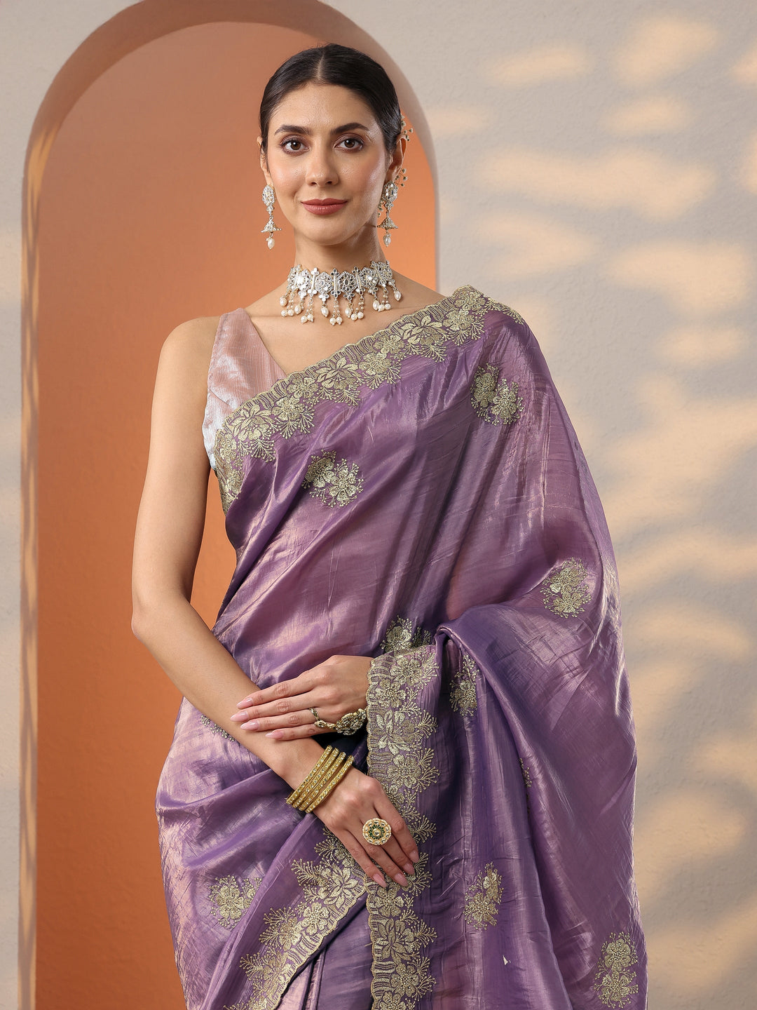 Purple Embroidered Organza Saree With Unstitched Blouse Piece