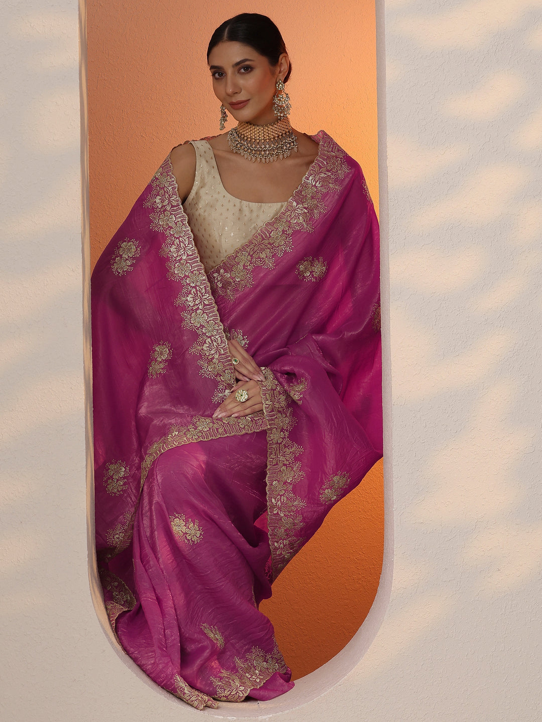 Pink Embroidered Organza Saree With Unstitched Blouse Piece