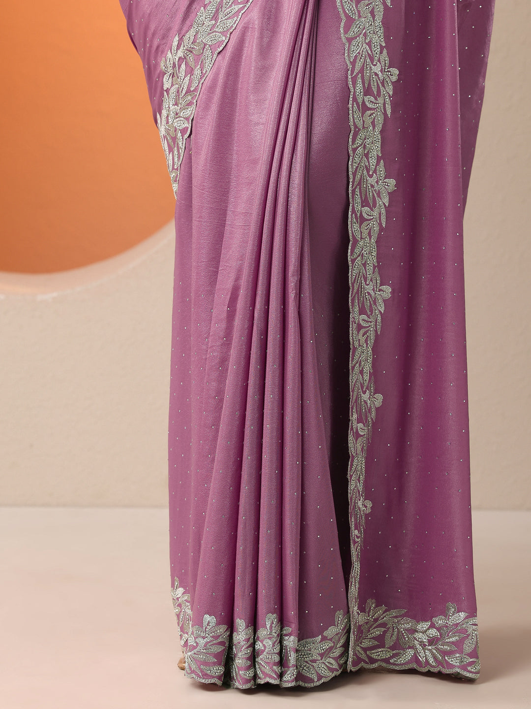Mauve Embellished Chinon Saree With Unstitched Blouse Piece
