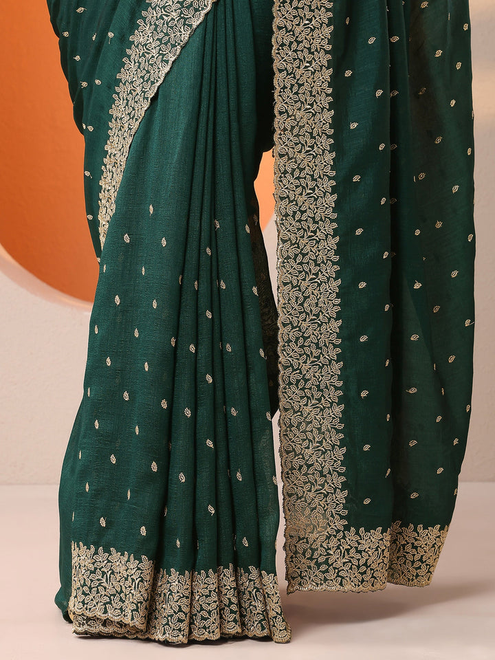 Green Embellished Silk Blend Saree With Unstitched Blouse Piece
