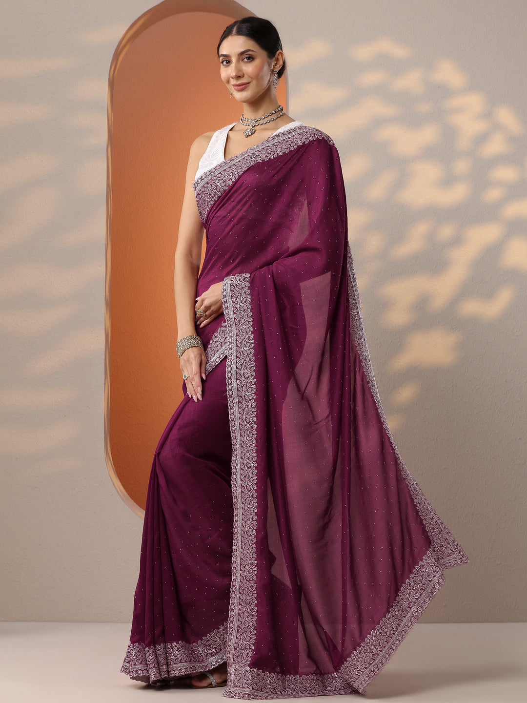 Burgundy Embellished Silk Blend Saree With Unstitched Blouse Piece