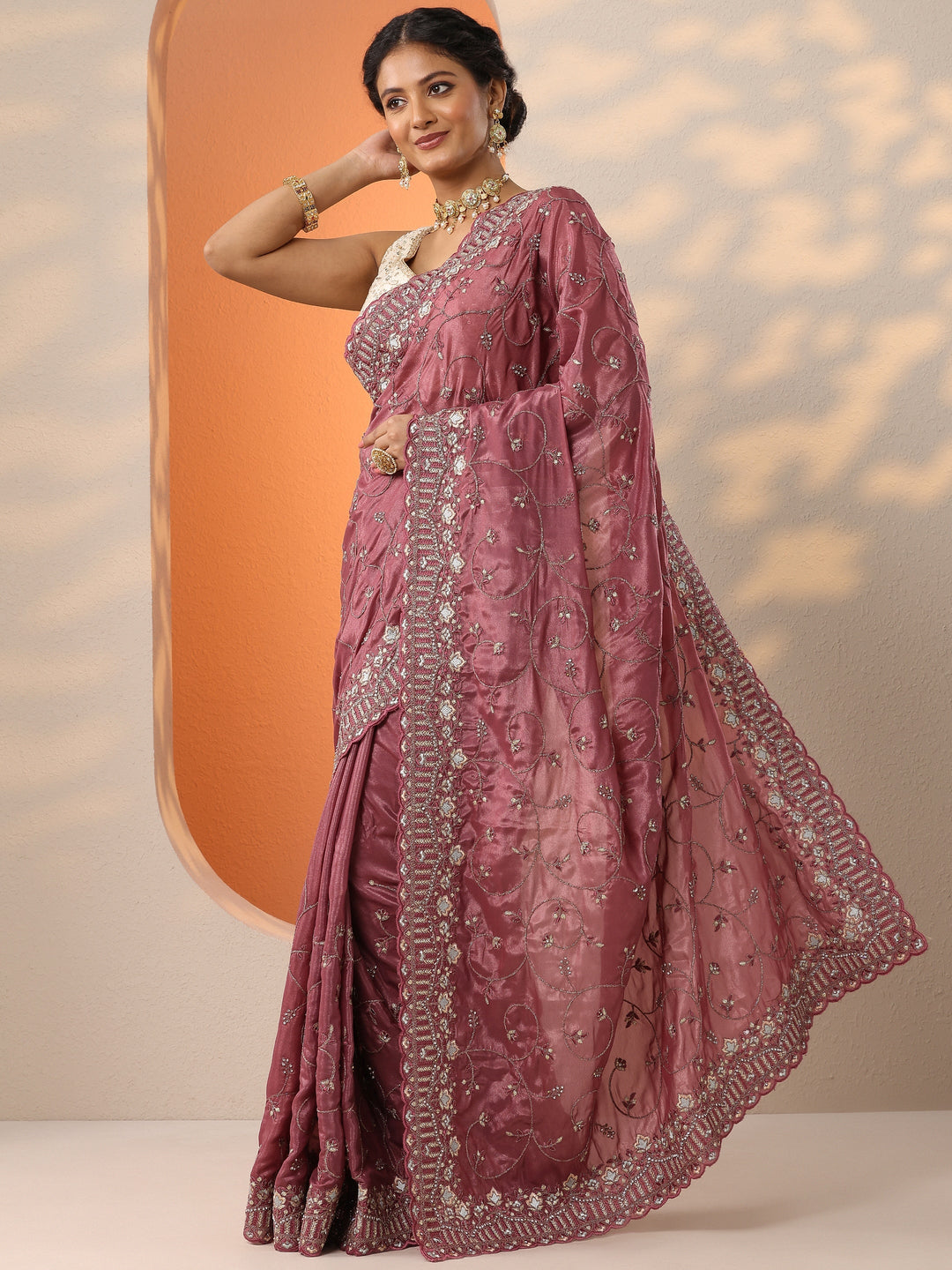Mauve Embroidered Organza Saree With Unstitched Blouse Piece