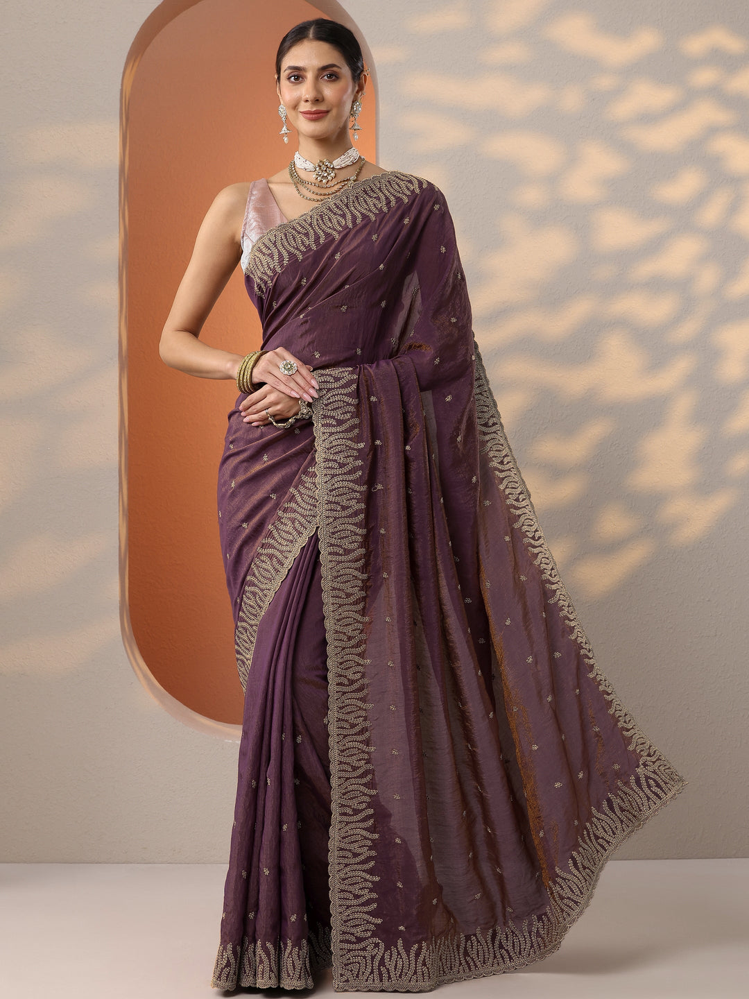 Purple Embellished Organza Saree With Unstitched Blouse Piece
