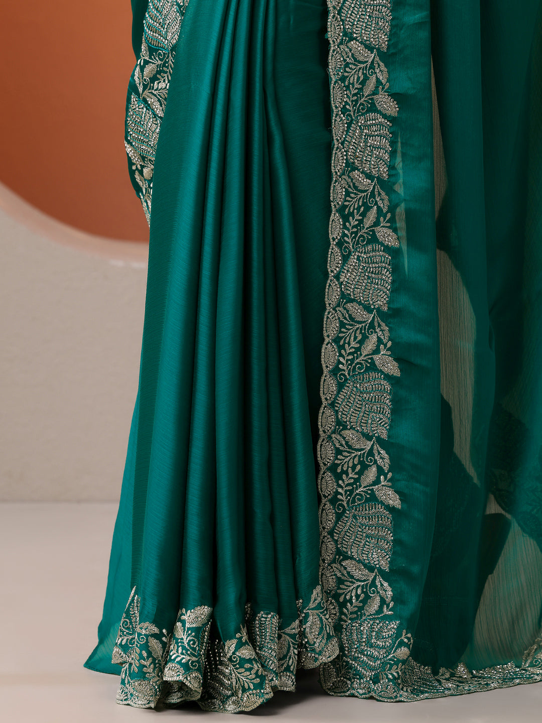 Blue Solid Chinon Saree With Unstitched Blouse Piece