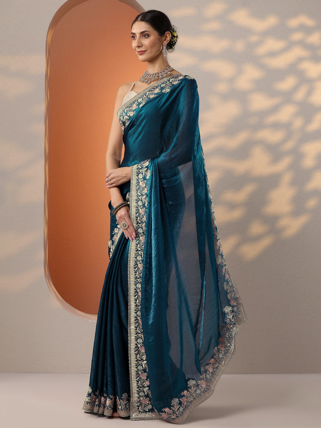 Blue Embroidered Organza Saree With Unstitched Blouse Piece