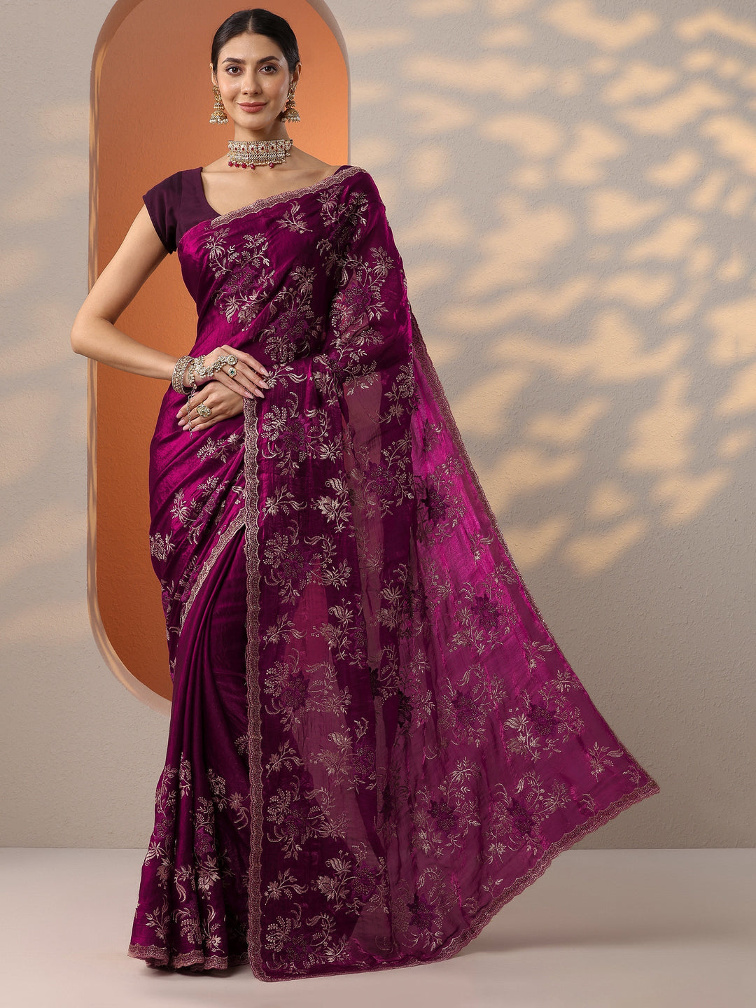 Maroon Embroidered Organza Saree With Unstitched Blouse Piece