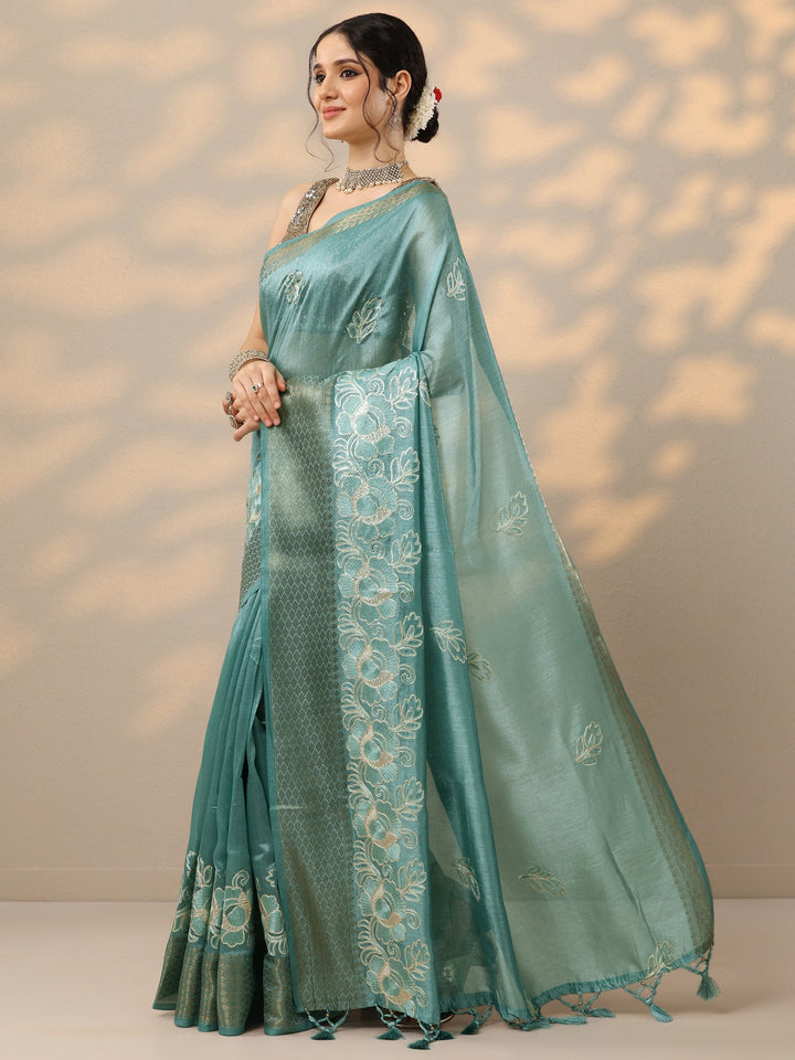 Blue Embroidered Silk Blend Saree With Unstitched Blouse Piece