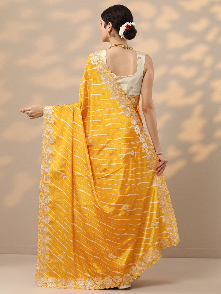 Mustard Leheriya Printed Chinon Saree With Unstitched Blouse Piece