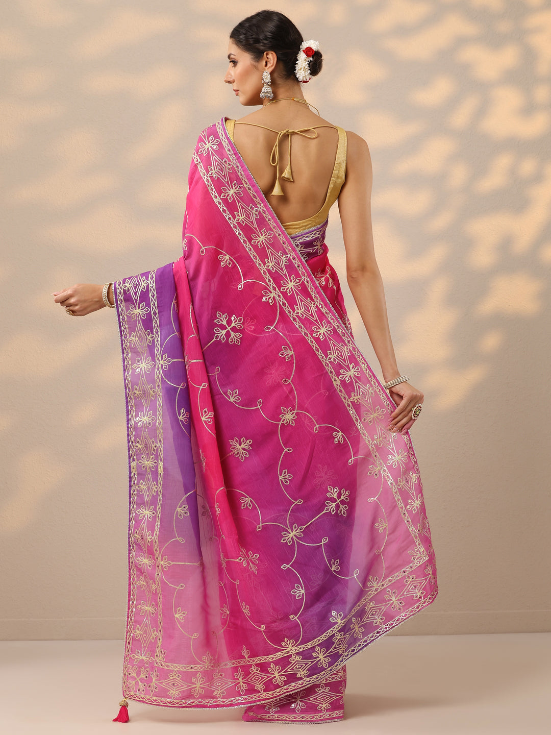 Pink Embroidered Organza Saree With Unstitched Blouse Piece