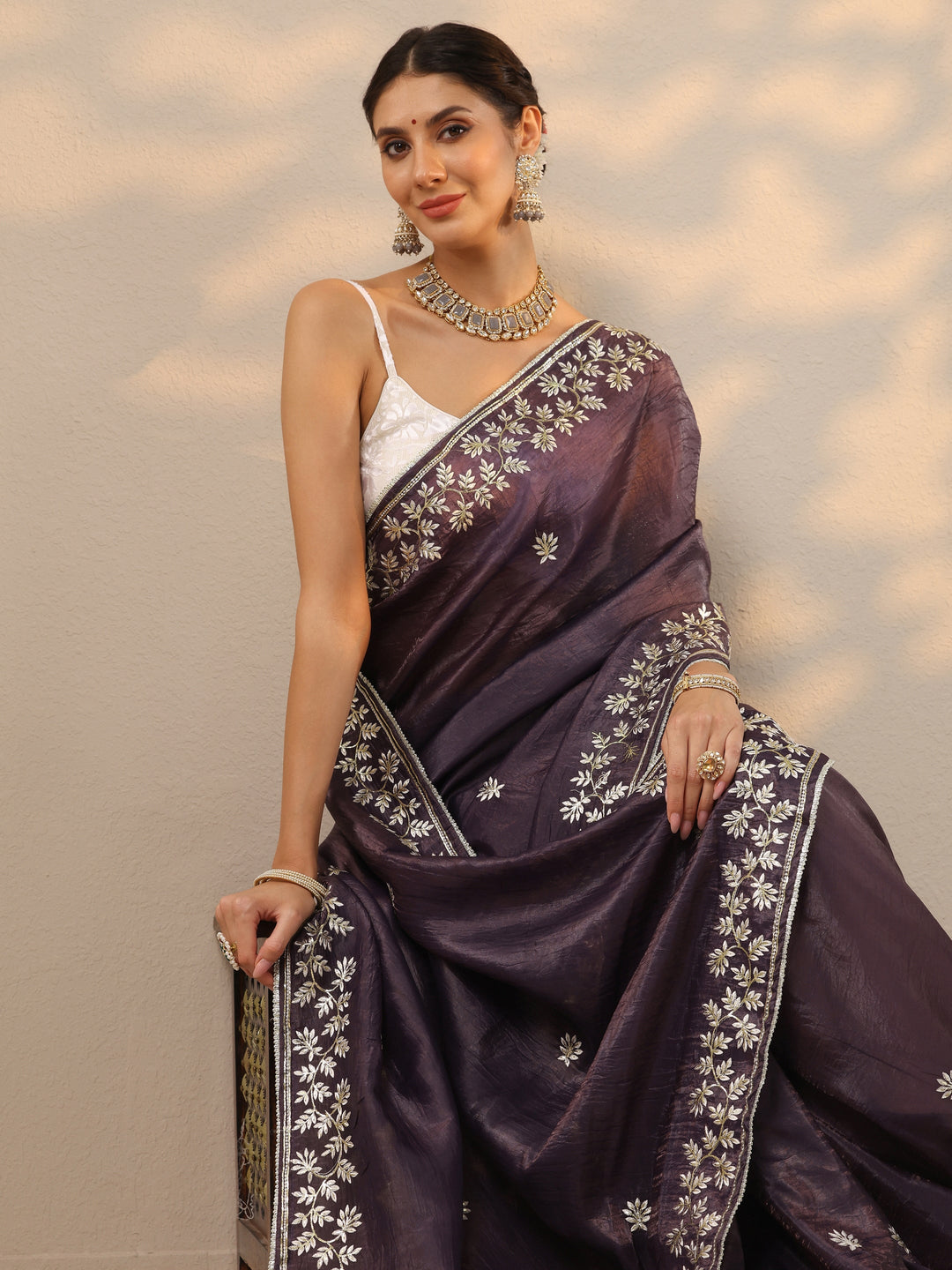 Purple Embroidered Organza Saree With Unstitched Blouse Piece