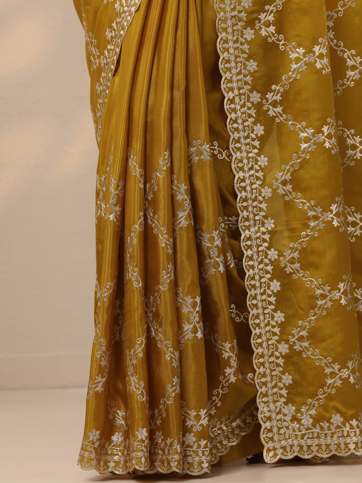 Mustard Embroidered Silk Blend Saree With Unstitched Blouse Piece