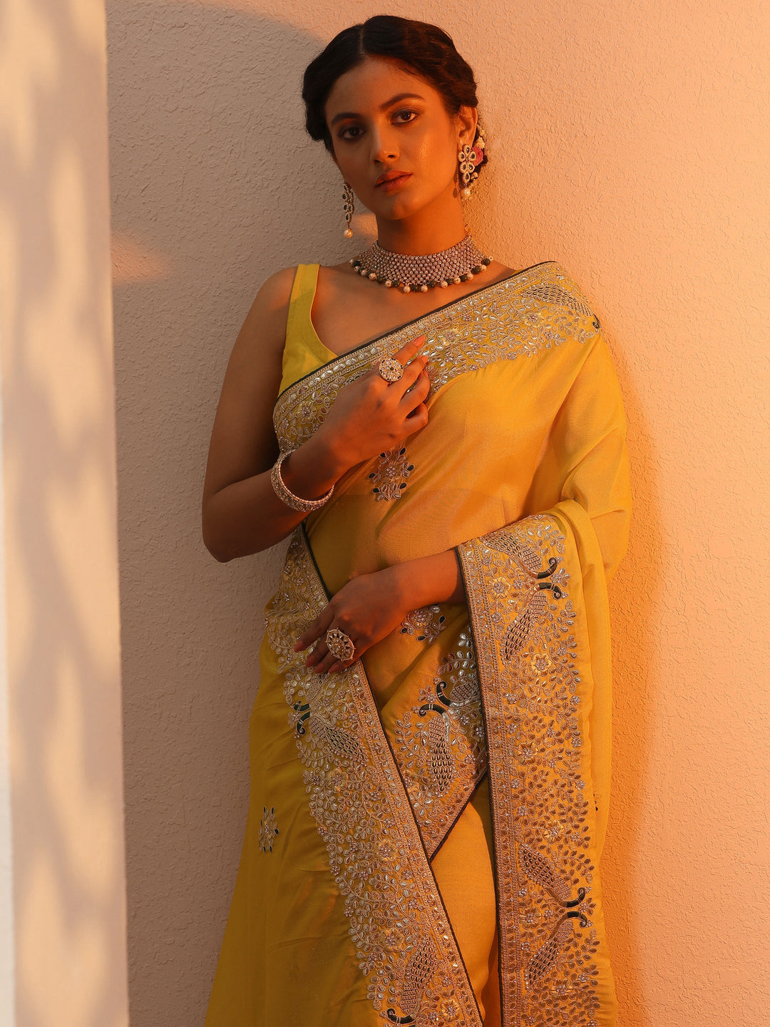 Mustard Embroidered Silk Blend Saree With Unstitched Blouse Piece