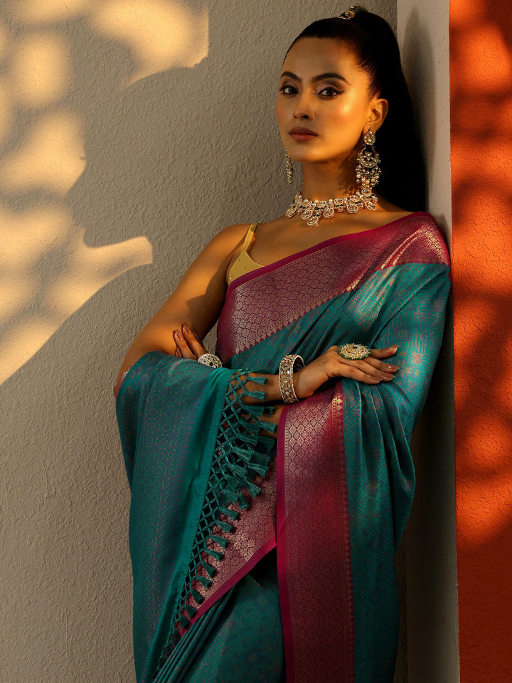 Blue Woven Design Banarasi Silk Blend Saree With Unstitched Blouse Piece