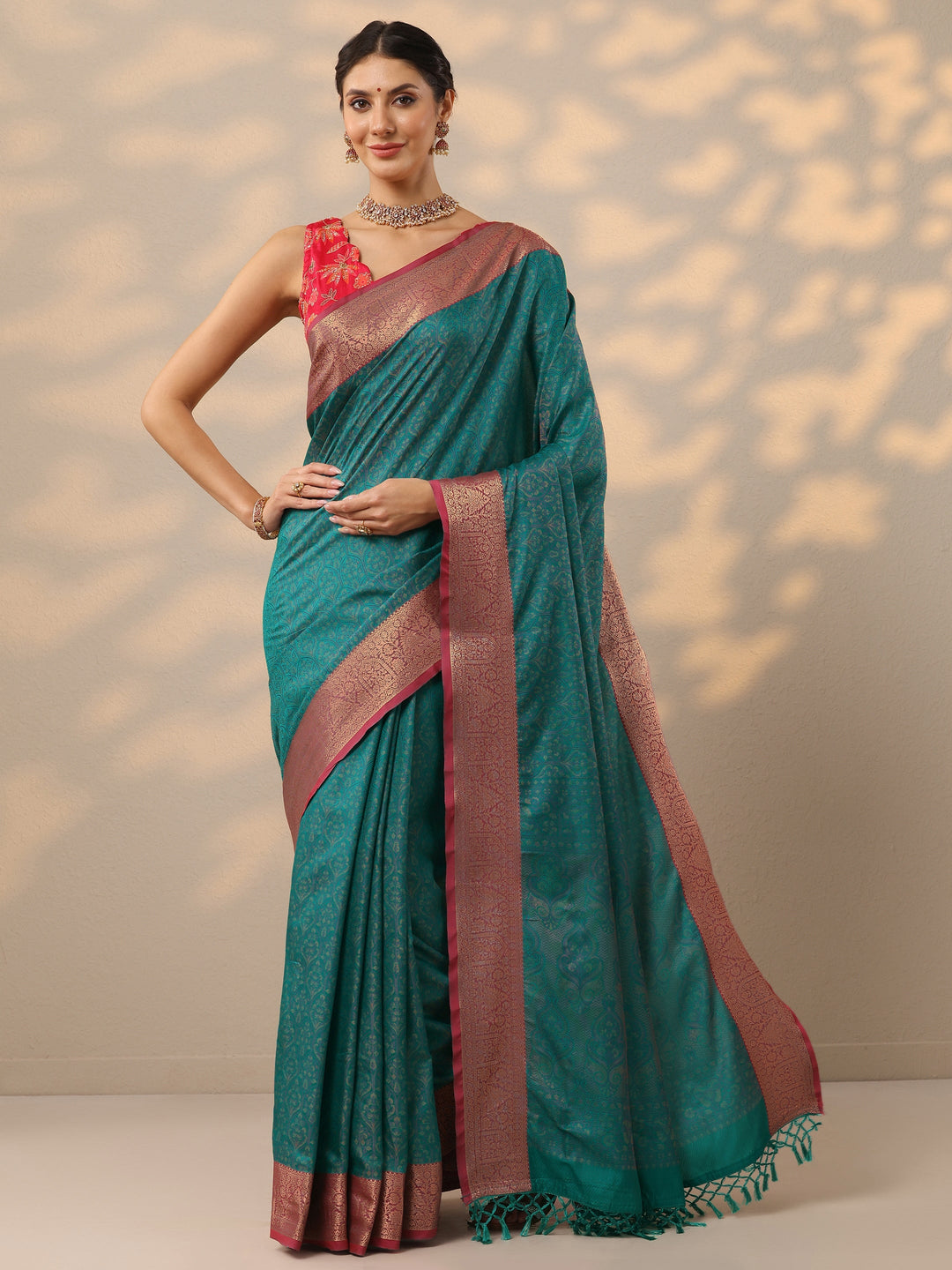 Blue Woven Design Banarasi Silk Blend Saree With Unstitched Blouse Piece