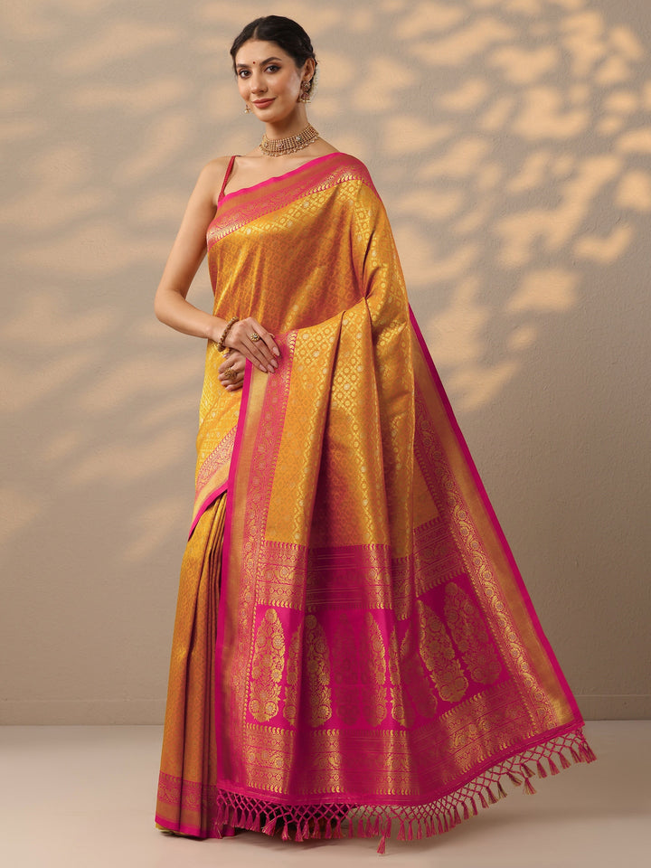 Orange Woven Design Banarasi Silk Blend Saree With Unstitched Blouse Piece