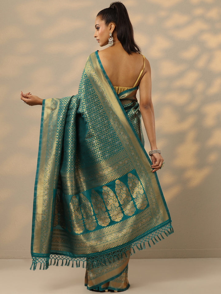 Green Woven Design Banarasi Silk Blend Saree With Unstitched Blouse Piece