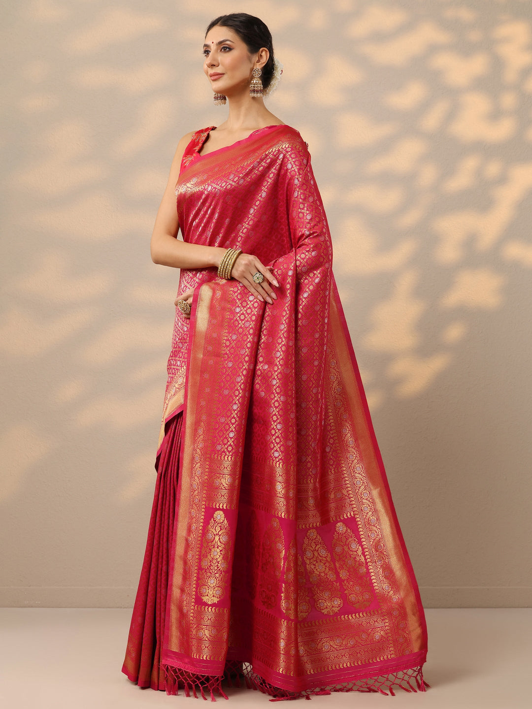 Pink Woven Design Banarasi Silk Blend Saree With Unstitched Blouse Piece