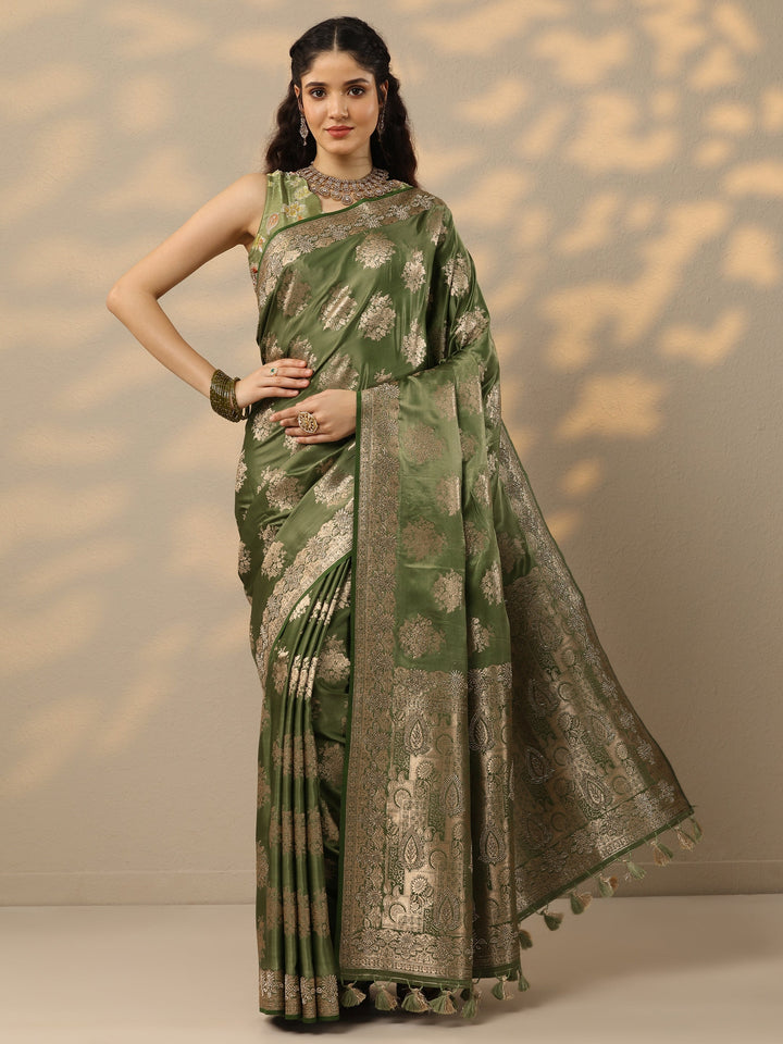Green Woven Design Banarasi Silk Blend Saree With Unstitched Blouse Piece