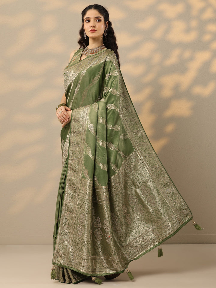Green Woven Design Banarasi Silk Blend Saree With Unstitched Blouse Piece