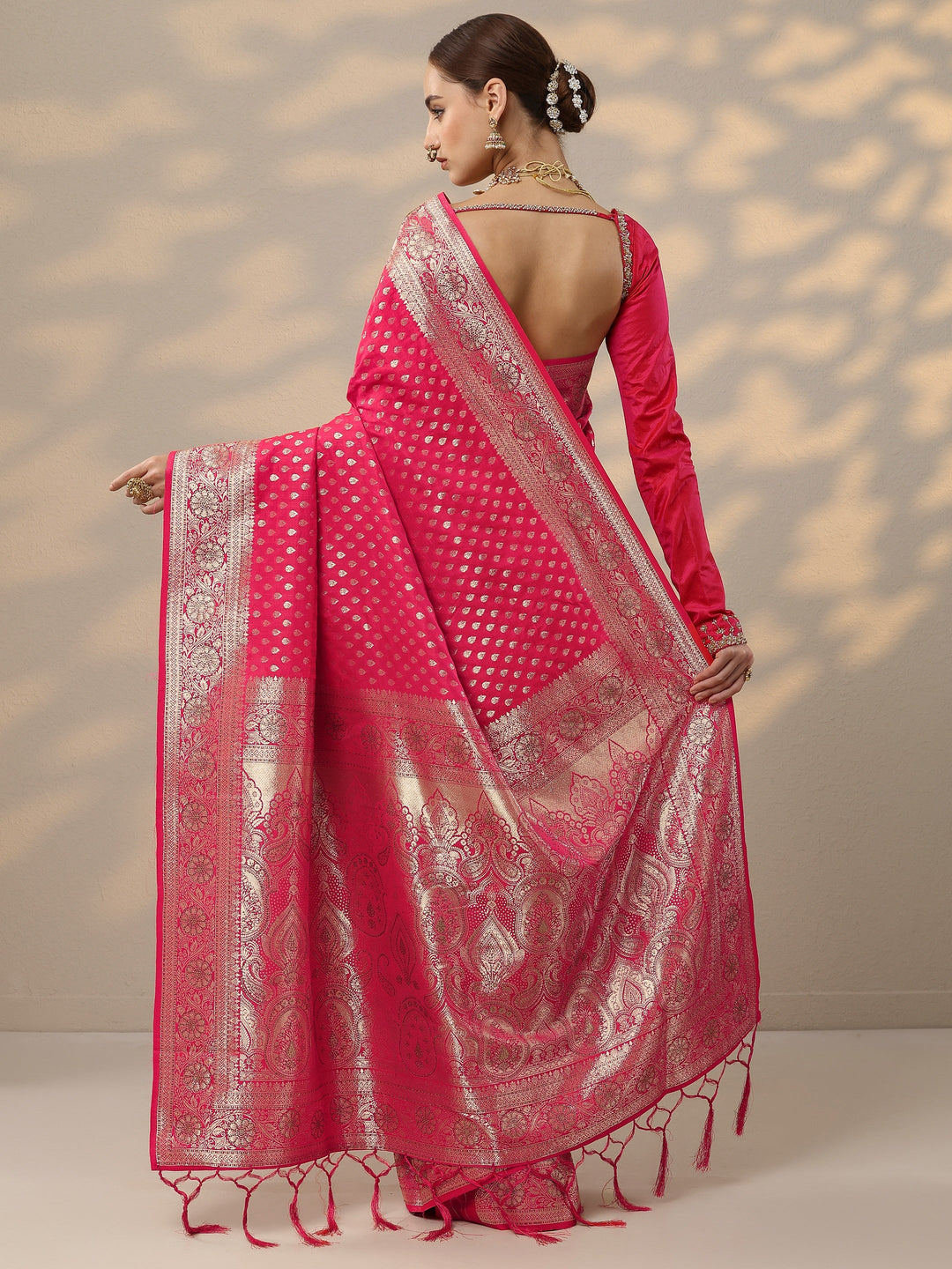 Pink Woven Design Banarasi Silk Blend Saree With Unstitched Blouse Piece