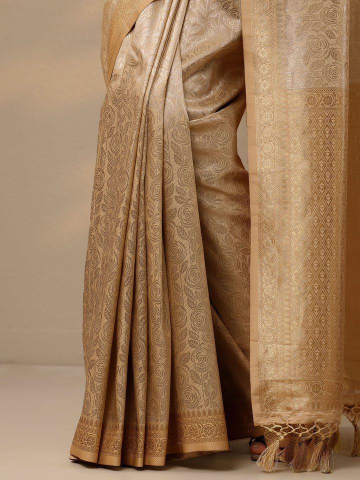 Gold Woven Design Banarasi Silk Blend Saree With Unstitched Blouse Piece