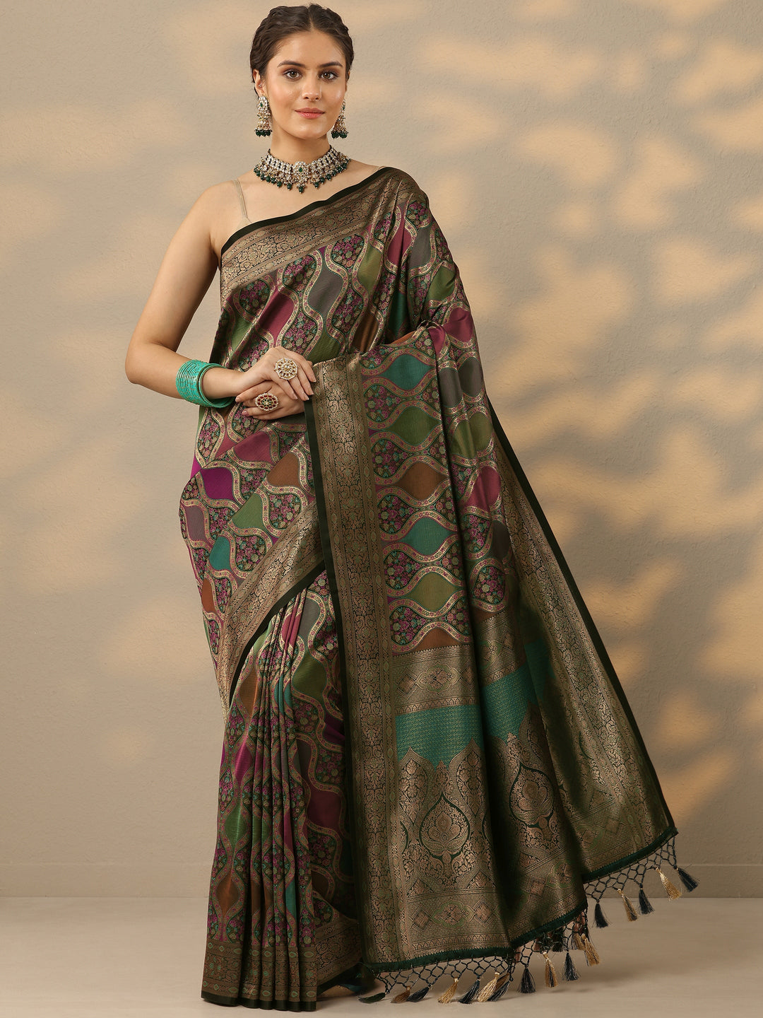 Multi Woven Design Banarasi Silk Blend Saree With Unstitched Blouse Piece