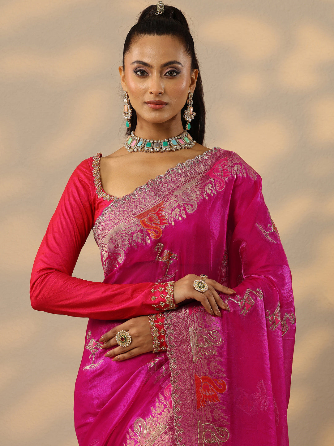 Pink Embellished Banarasi Organza Saree With Unstitched Blouse Piece