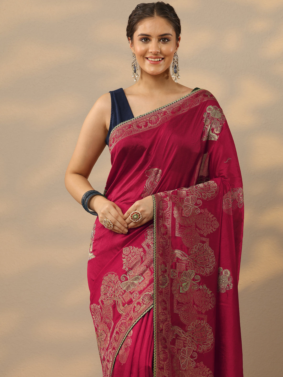 Red Embellished Banarasi Silk Blend Saree With Unstitched Blouse Piece